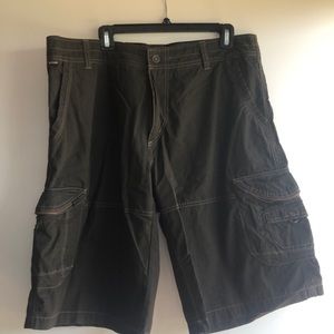 Men's Kuhl Ambush Cargo size 38-worn once